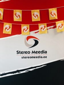 Eritellimusena reklaamlipp